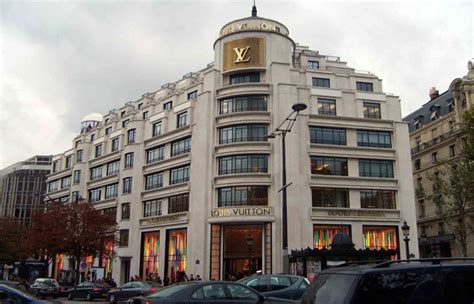 louis vuitton france address|louis vuitton corporate address.